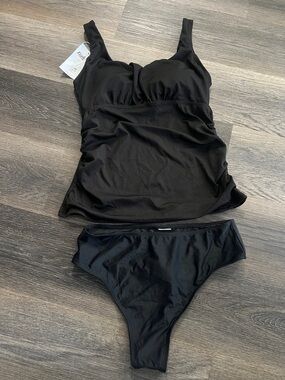 (9) NWT Black Ribbed Tankini Set